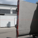 Kit di allestimento per furgoni realizzato su Fiat Ducato con organizzazione professionale degli utensili per furgoni da lavoro professionali