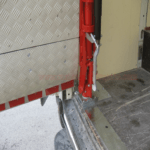 Scaffali professionali per furgoni realizzato su Toyota Proace Max con scaffalature in acciaio per furgoni da lavoro professionali